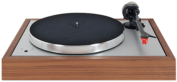 Pro-Ject Classic Evo Turntable