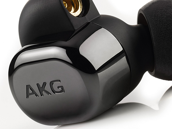 618akg.close.jpg